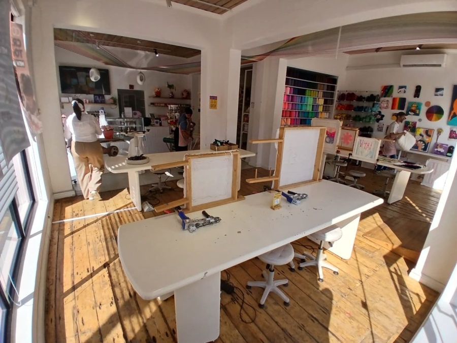 To Let Commercial Property for Rent in Gardens Western Cape